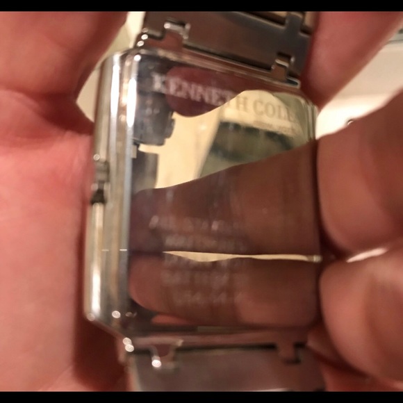 Kenneth Cole Watches 2for1 - Picture 4 of 4